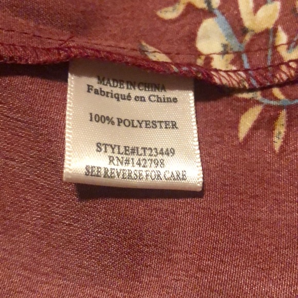 Brand new long sleeve floral top - Picture 8 of 8